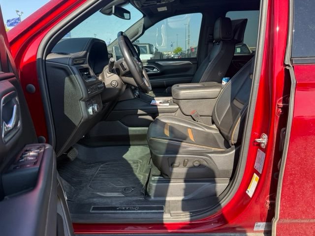 Used 2021 GMC Yukon AT4 w/ Rear Media and Nav Package AWD/4WD image 16