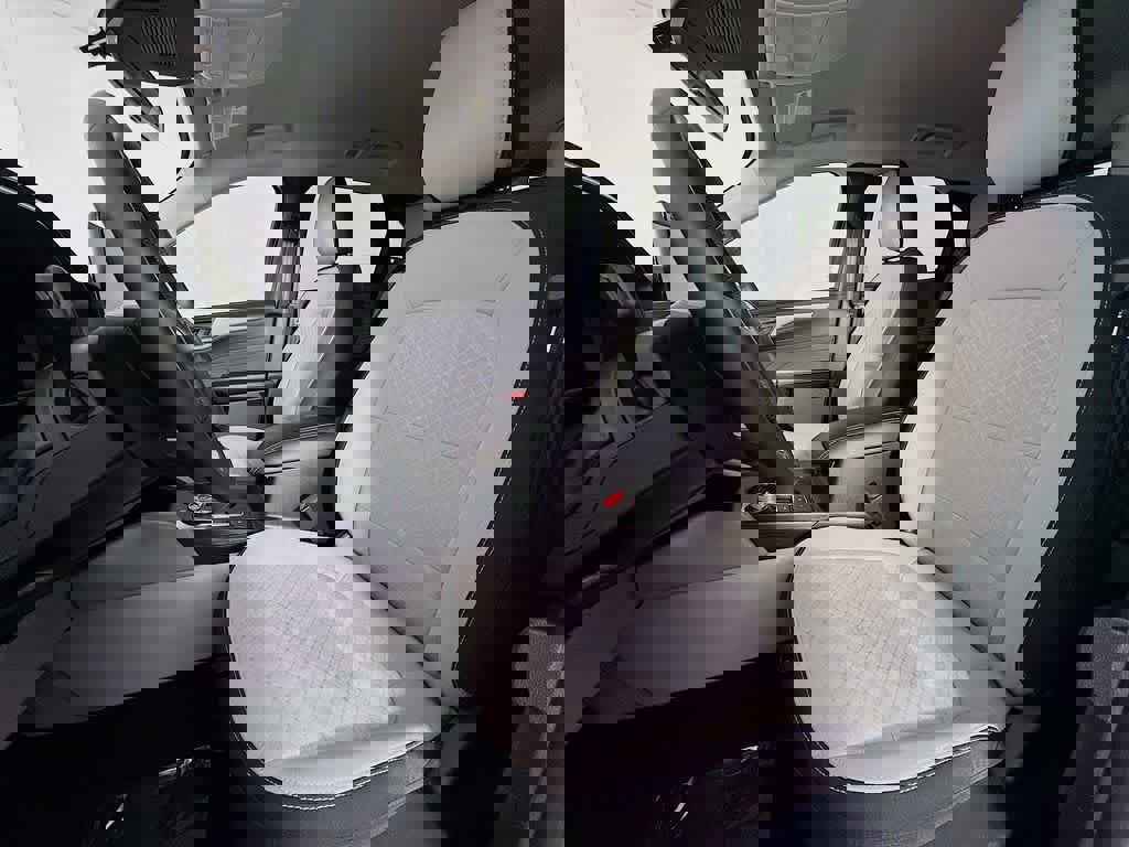 Certified 2024 Ford Escape Active image 15