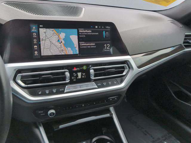 Used 2021 BMW 330e xDrive w/ Premium Package AWD/4WD image 17