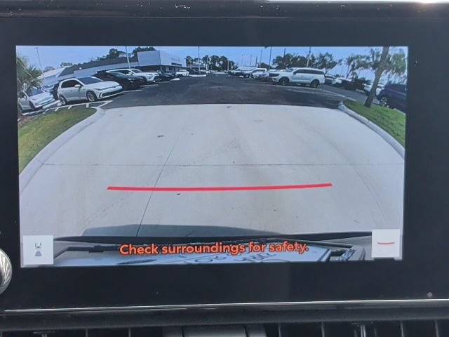 Used 2024 Toyota RAV4 XLE AWD/4WD image 19