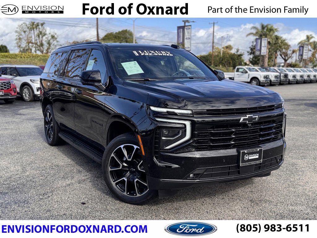 Used 2025 Chevrolet Suburban RST