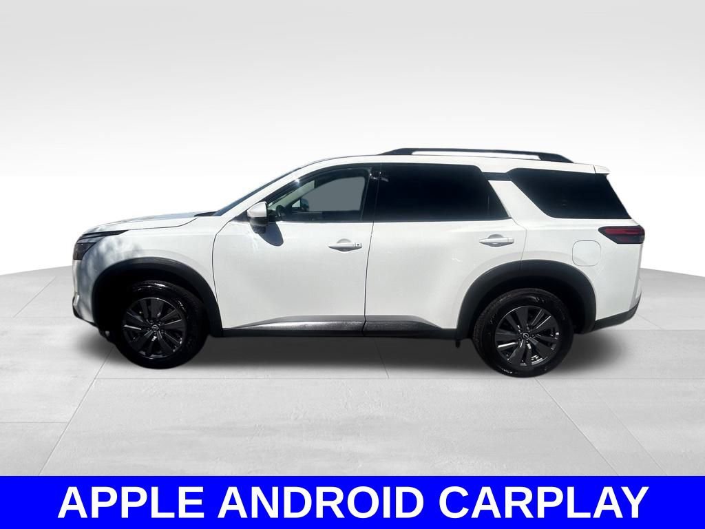 Used 2025 Nissan Pathfinder SV FWD image 7