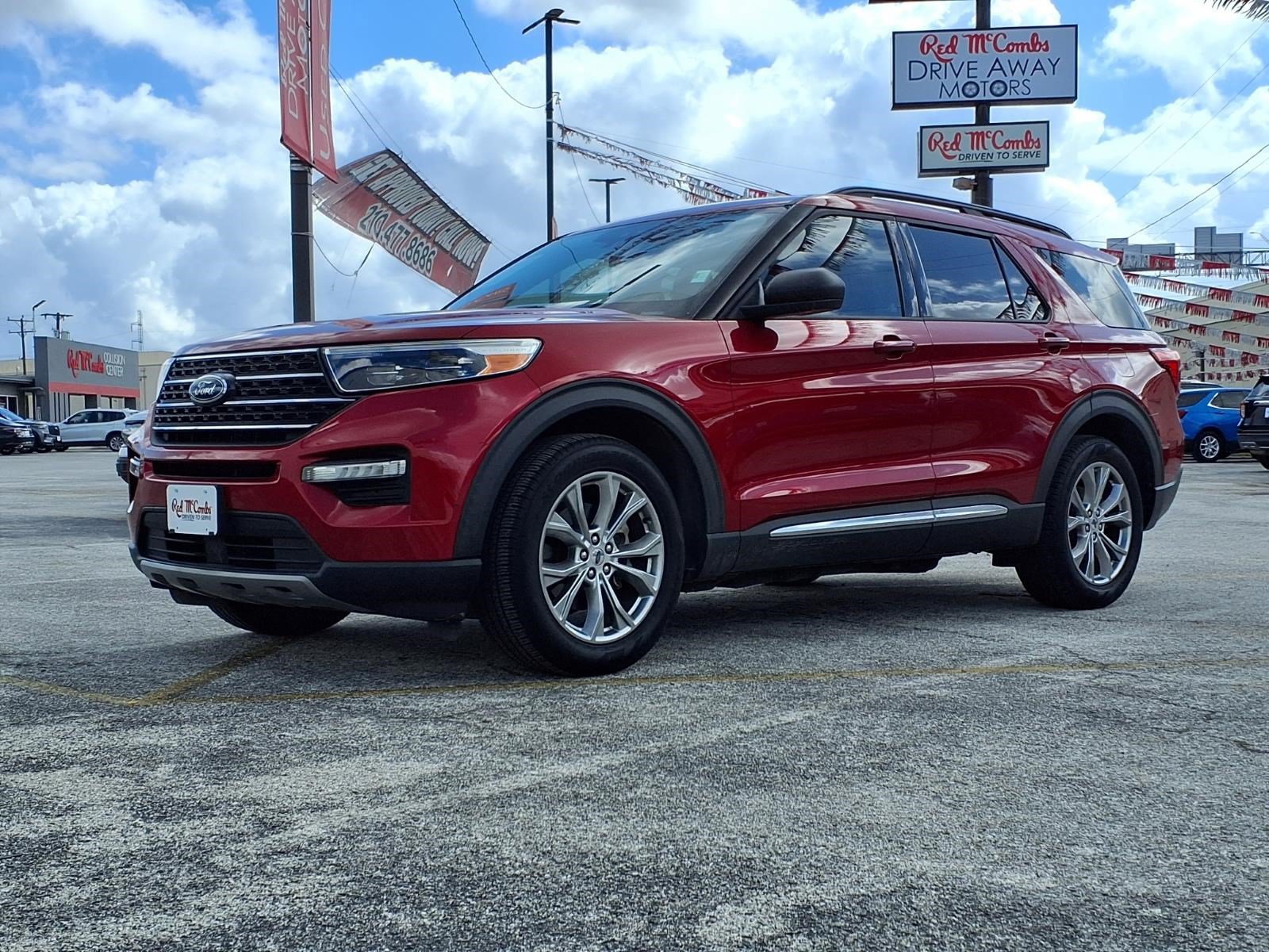 Certified 2021 Ford Explorer XLT w/ Equipment Group 202A