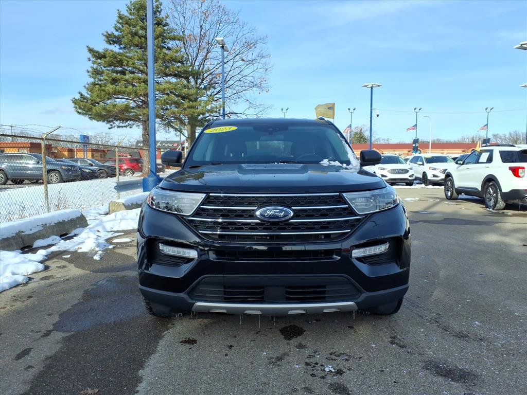 Certified 2023 Ford Explorer XLT w/ Equipment Group 202A image 2