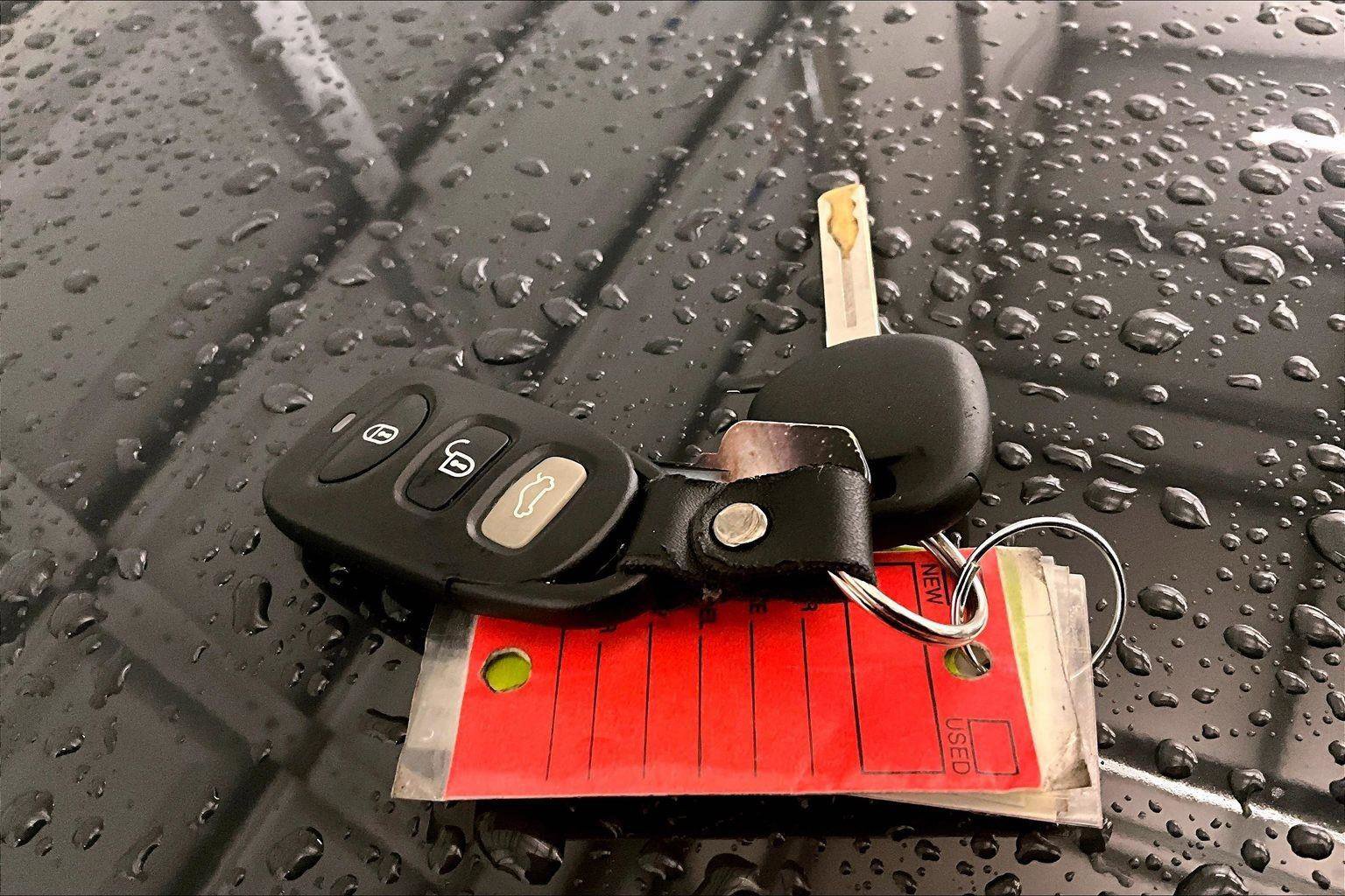 Used 2023 Toyota Corolla LE w/ Carpet Mat Package (TMS) image 9