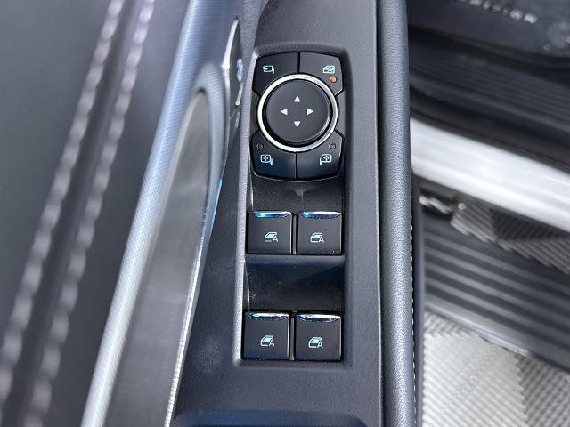Certified 2025 Ford Expedition Platinum AWD/4WD image 28