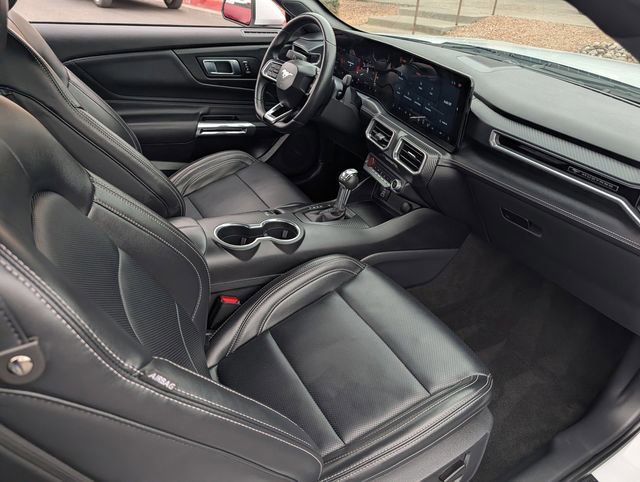 Certified 2025 Ford Mustang Premium image 21
