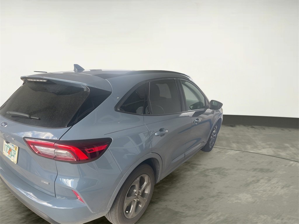 Certified 2024 Ford Escape ST-Line w/ Equipment Group 301A image 6