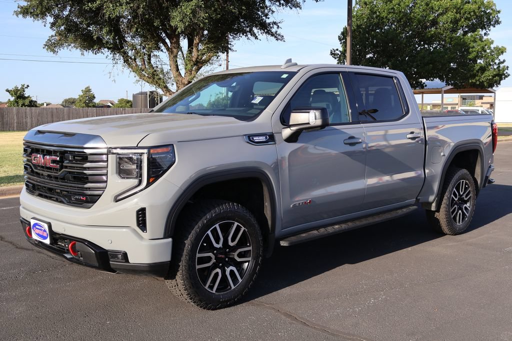Used 2024 GMC Sierra 1500 AT4 w/ Technology Package AWD/4WD image 13