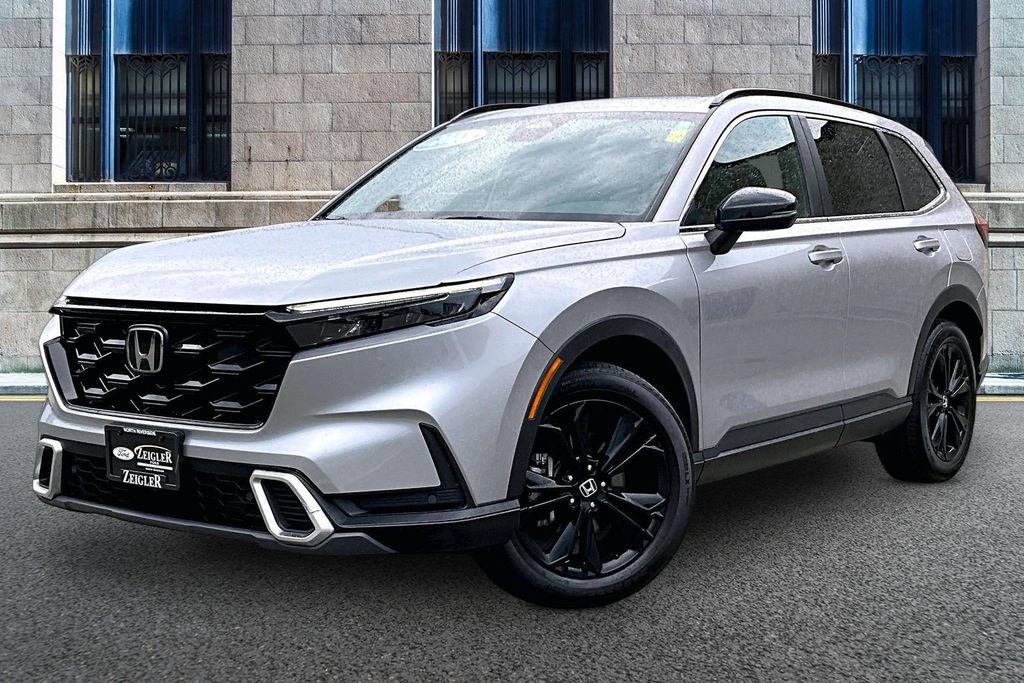 Used 2023 Honda CR-V Sport Touring image 2