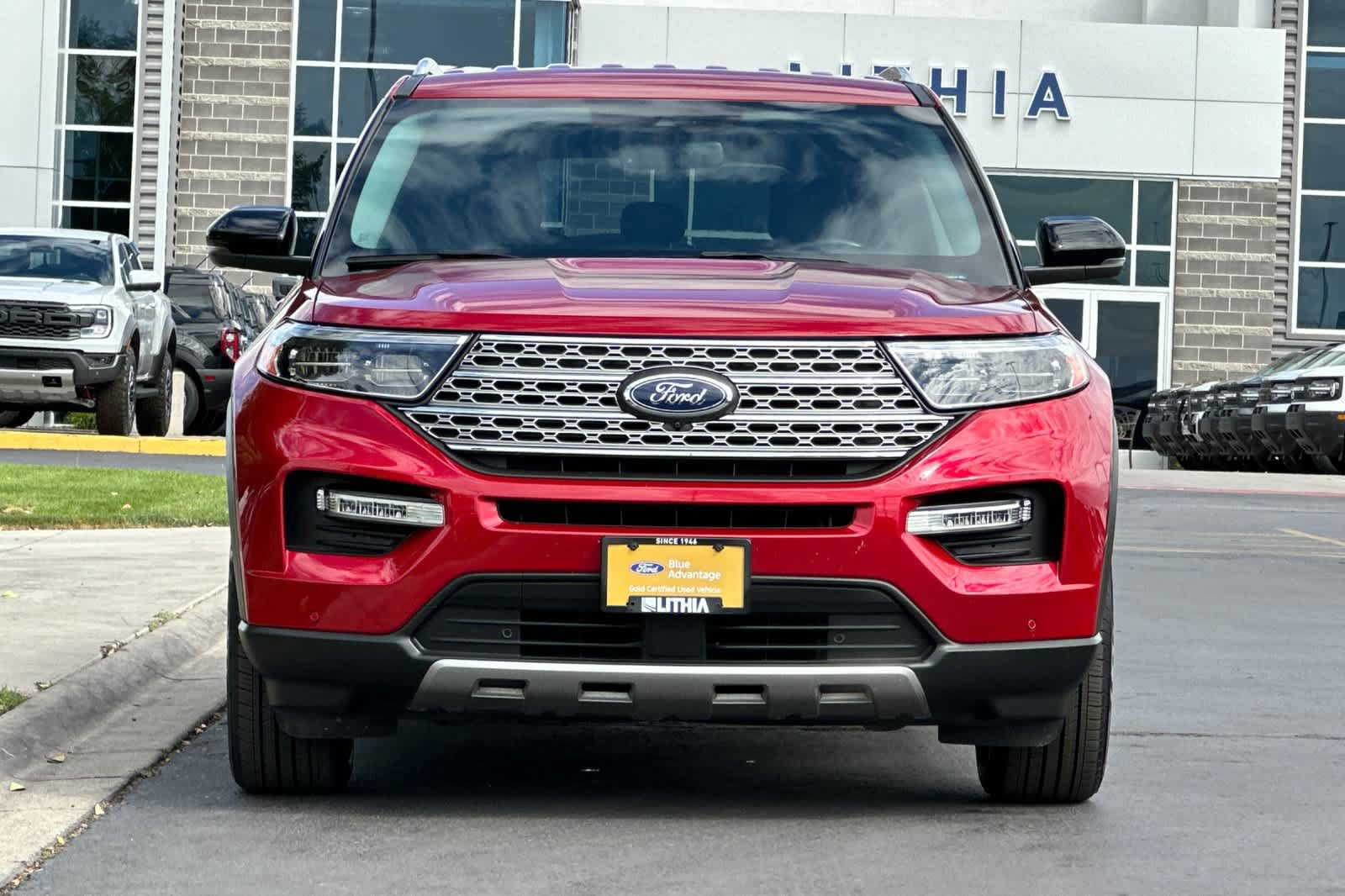 Certified 2022 Ford Explorer Limited w/ Equipment Group 301A AWD/4WD image 10