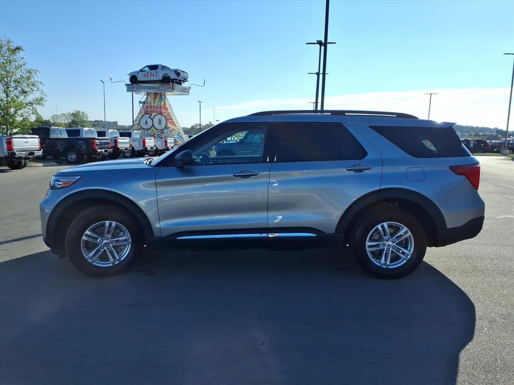 Certified 2023 Ford Explorer XLT w/ Equipment Group 202A image 2