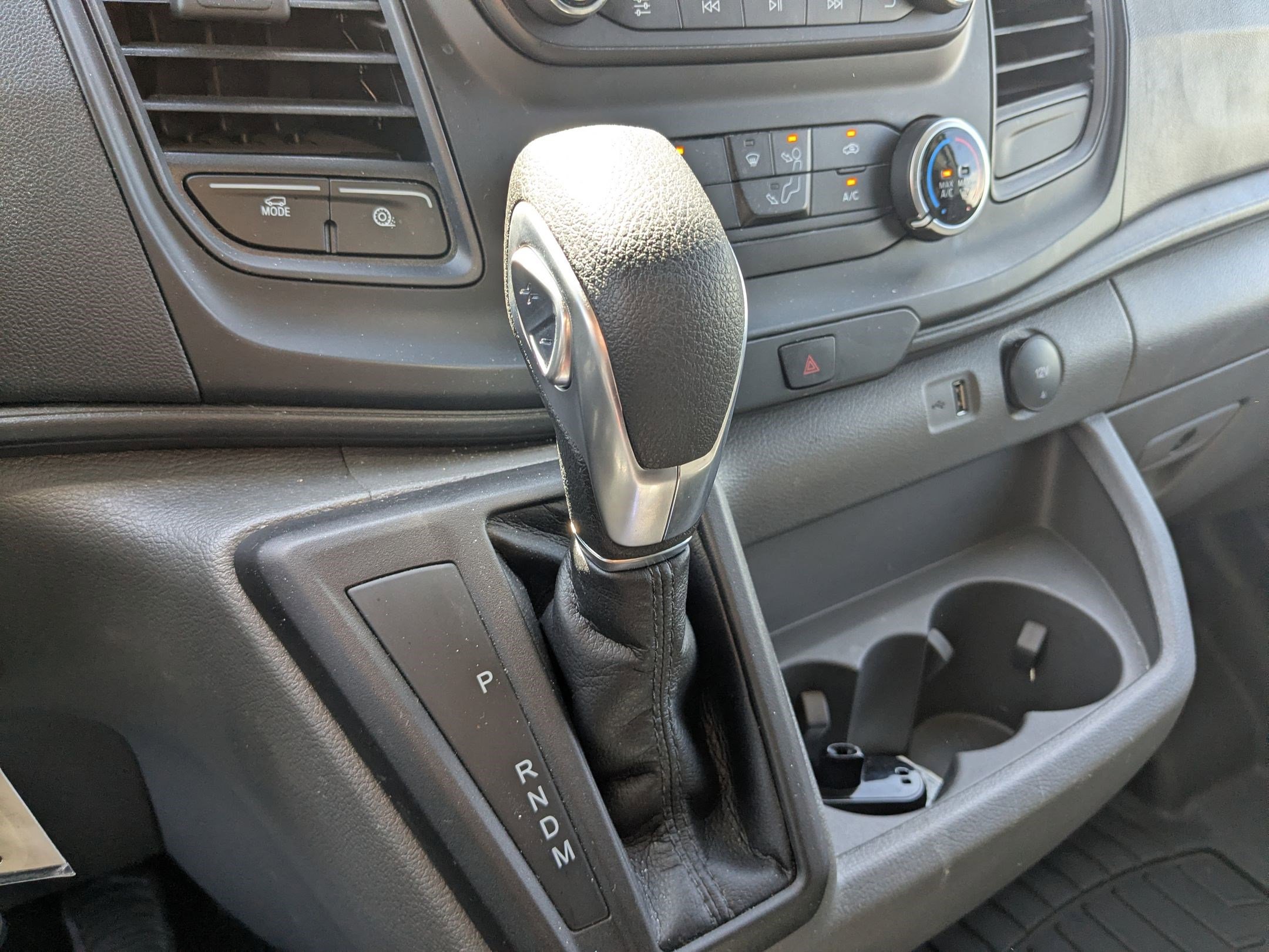 Certified 2024 Ford Transit 150 Low Roof image 28