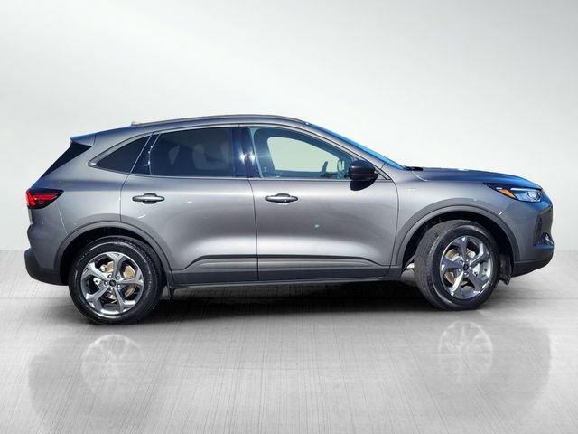 Certified 2025 Ford Escape ST-Line image 2