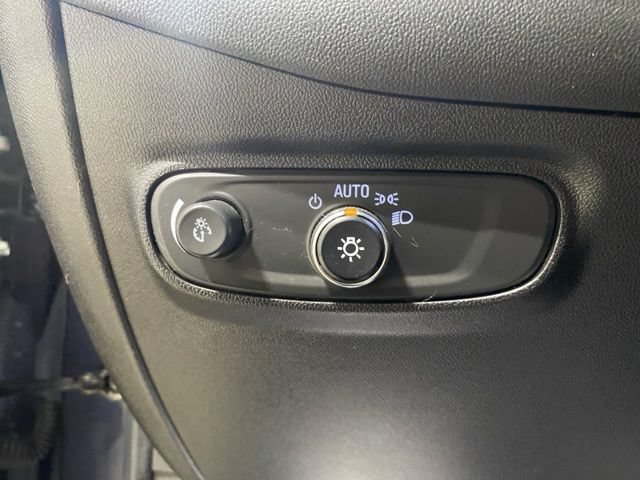 Used 2018 Chevrolet Equinox LT AWD/4WD image 34