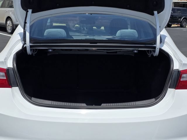 Used 2023 Chevrolet Malibu LS FWD image 26