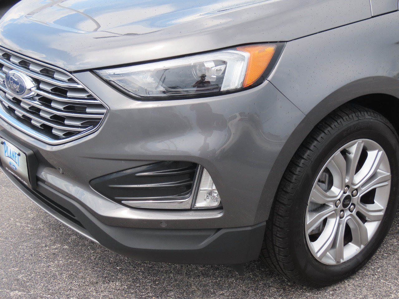 Certified 2023 Ford Edge Titanium AWD/4WD image 3