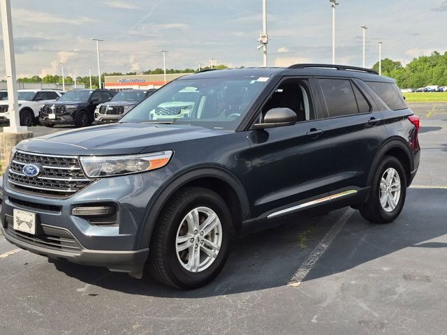 Certified 2023 Ford Explorer XLT RWD image 8