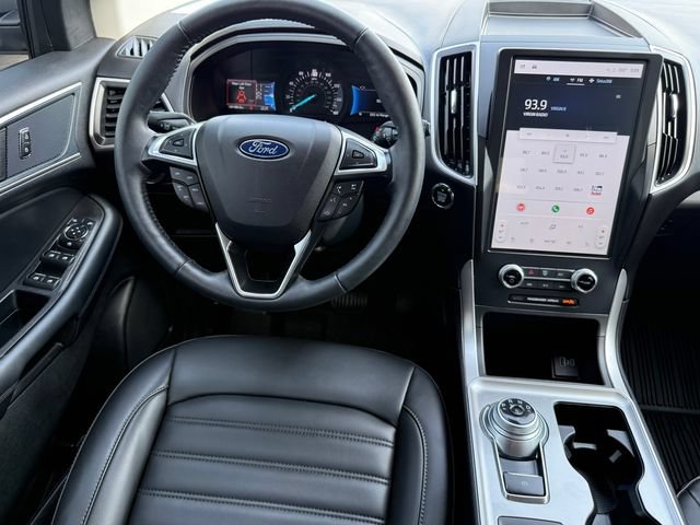 Certified 2024 Ford Edge SEL w/ Convenience Package AWD/4WD image 9