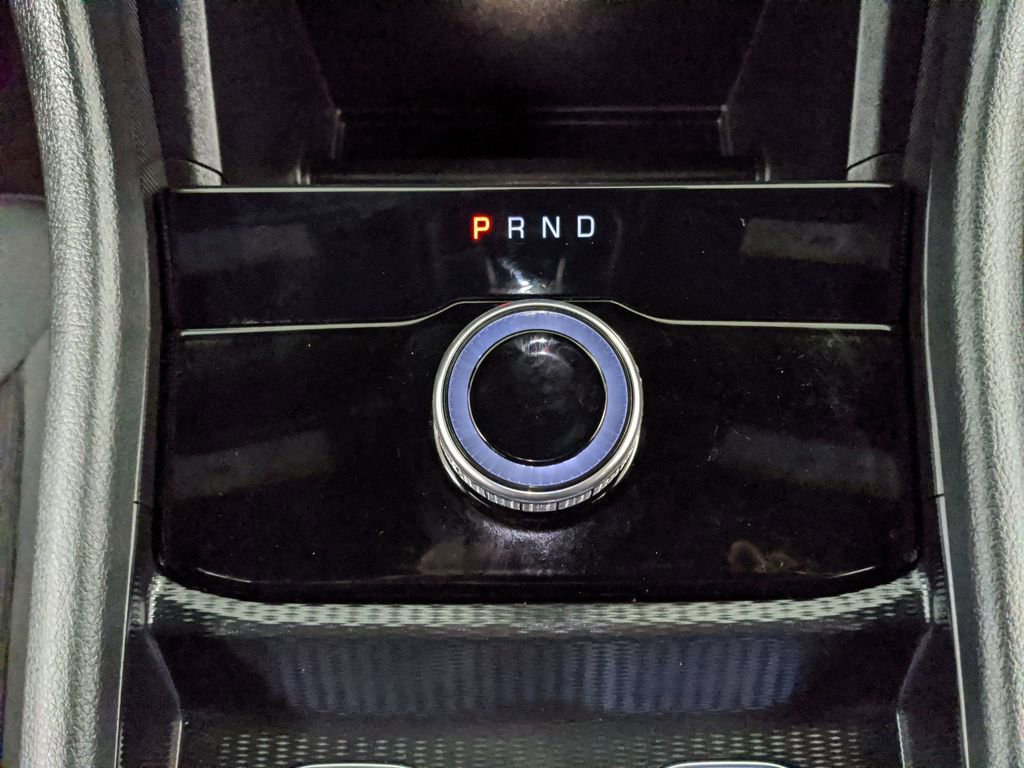 Used 2025 Jeep Grand Cherokee Laredo X image 9