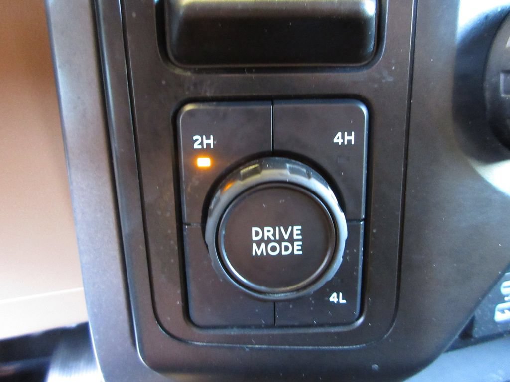 Certified 2023 Ford F150 XLT AWD/4WD image 19
