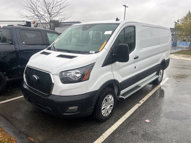 Certified 2025 Ford Transit 250 Low Roof w/ Exterior Upgrade Package RWD image 1