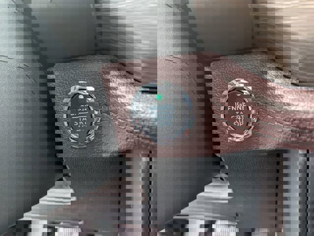 Certified 2024 Ford Expedition Limited image 19