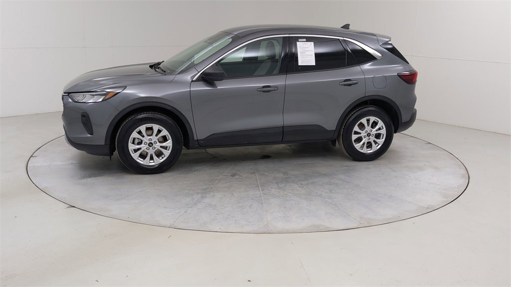 Certified 2023 Ford Escape Active image 18