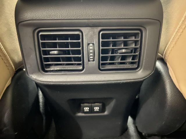 Used 2019 Toyota RAV4 Limited image 21