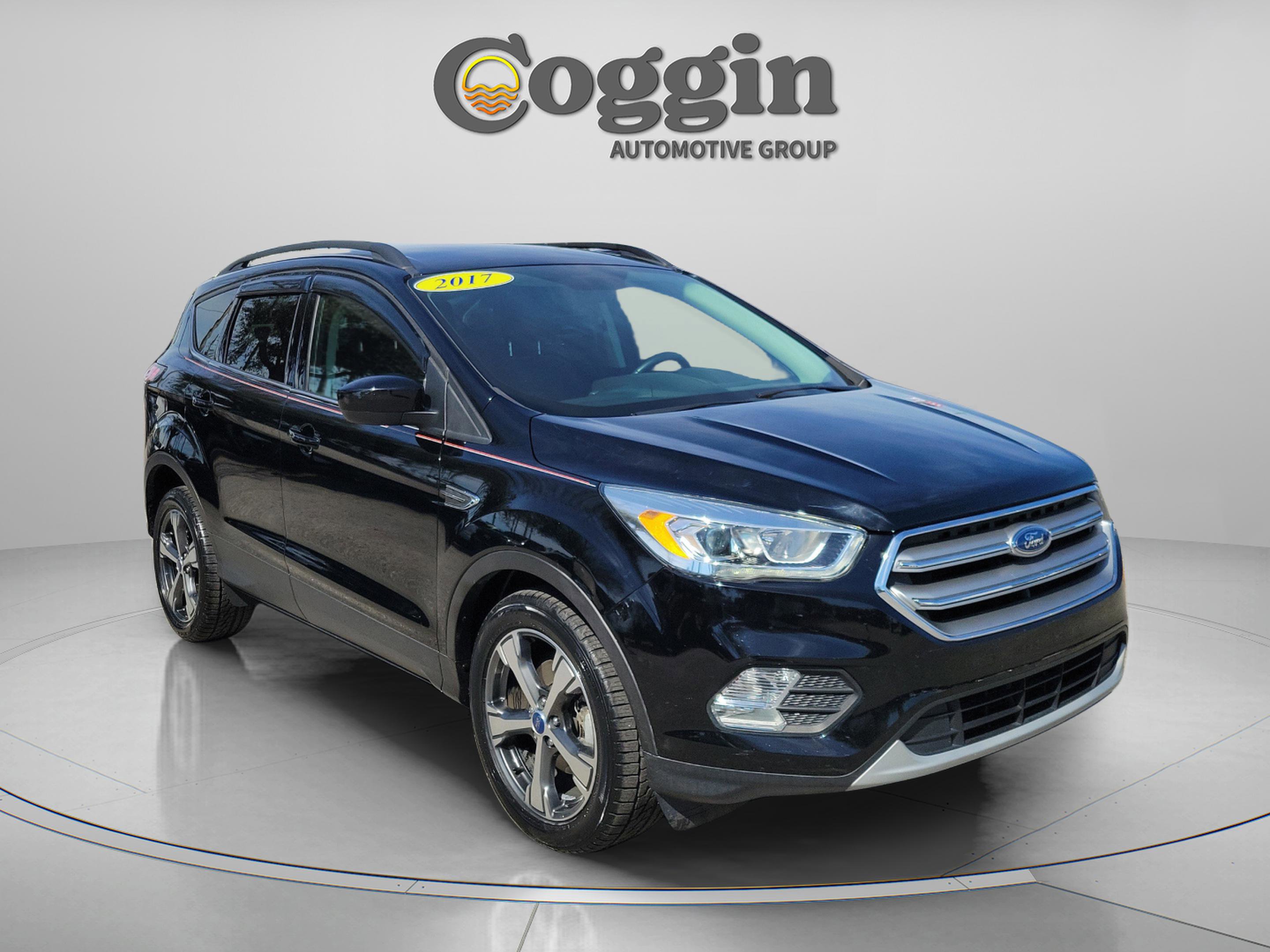 Certified 2017 Ford Escape SE w/ SE Leather Comfort Package image 5