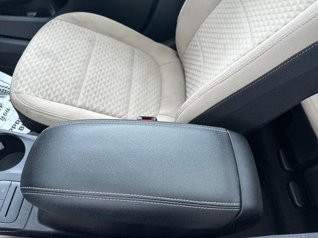 Certified 2022 Ford Escape SE w/ Cold Weather Package FWD image 20