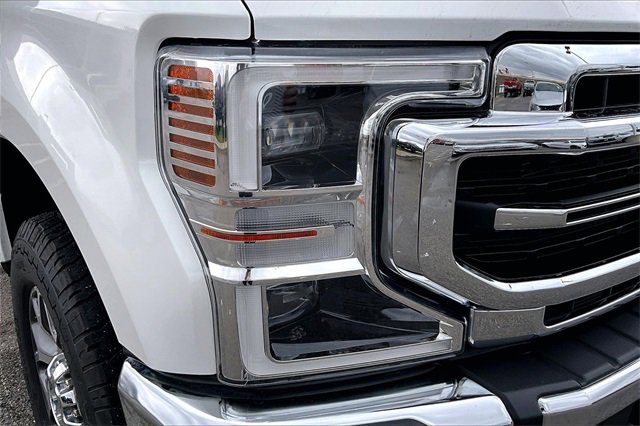 Certified 2022 Ford F250 Lariat w/ Lariat Ultimate Package image 29