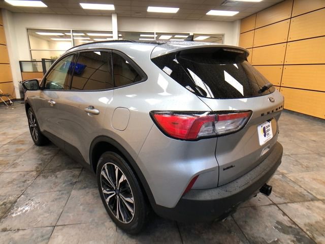 Certified 2022 Ford Escape SEL w/ SEL Stealth AWD Package image 5