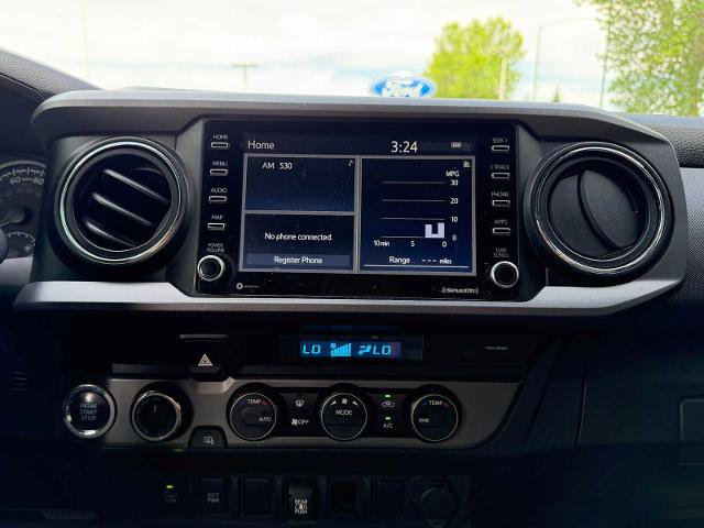 Used 2021 Toyota Tacoma TRD Off-Road w/ Technology Package AWD/4WD image 15