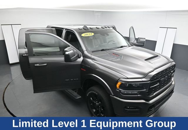 Used 2023 RAM 3500 Limited AWD/4WD image 30