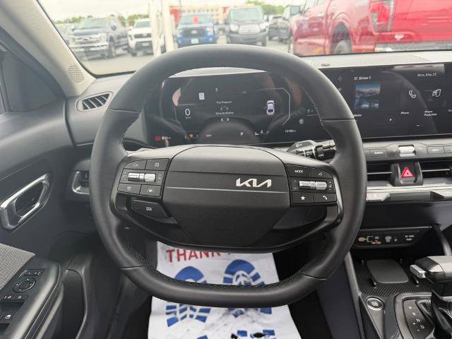 Used 2025 Kia K4 EX FWD image 15