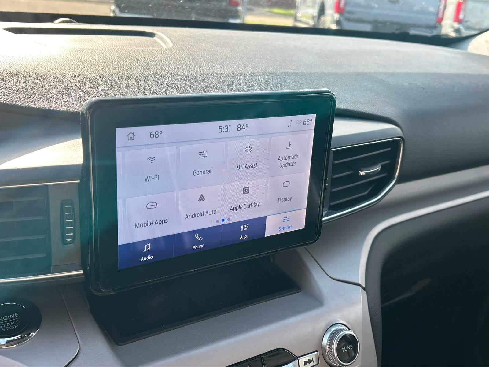 Certified 2023 Ford Explorer XLT image 39