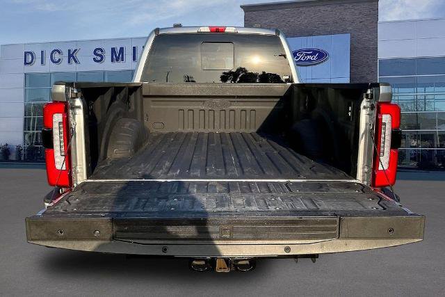 Certified 2024 Ford F250 Platinum w/ FX4 Off-Road Package AWD/4WD image 7