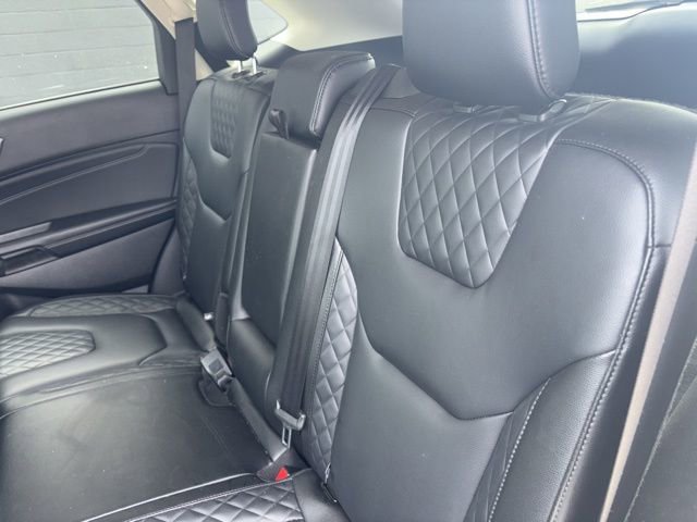 Certified 2024 Ford Edge Titanium image 24
