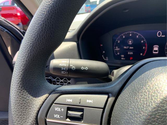 Used 2025 Honda Accord SE image 20