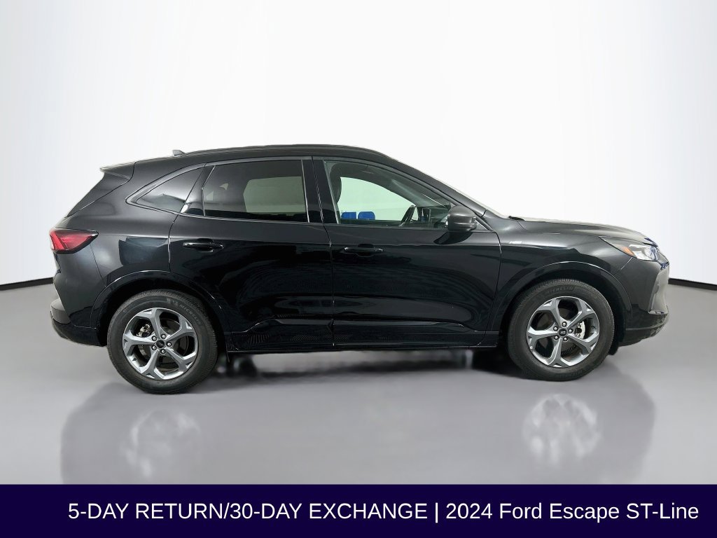 Certified 2024 Ford Escape ST-Line w/ Tech Pack #1 FWD image 9