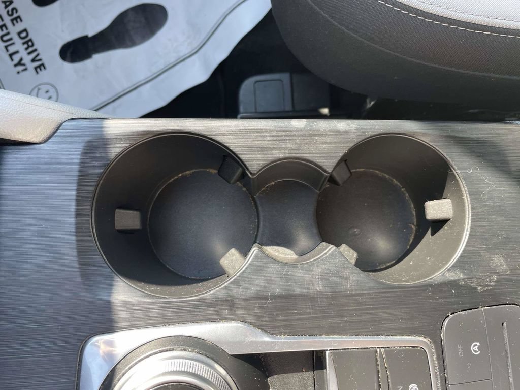 Certified 2024 Ford Escape Active w/ Cold Weather Package FWD image 18