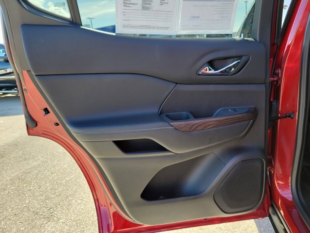 Used 2023 GMC Acadia Denali w/ Denali Ultimate Package image 14