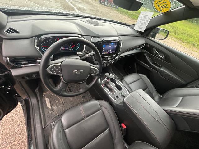 Used 2023 Chevrolet Traverse RS w/ LPO, Floor Liner Package AWD/4WD image 11