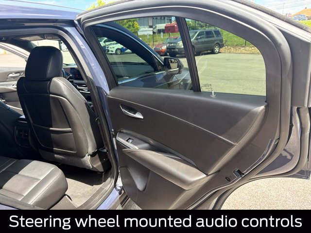 Used 2025 Cadillac XT4 Premium Luxury AWD/4WD image 27