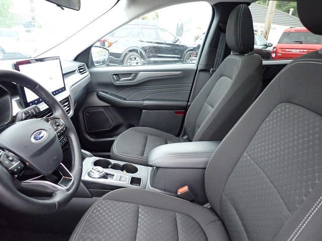 Certified 2024 Ford Escape Active w/ Tech Pack #1 AWD/4WD image 16
