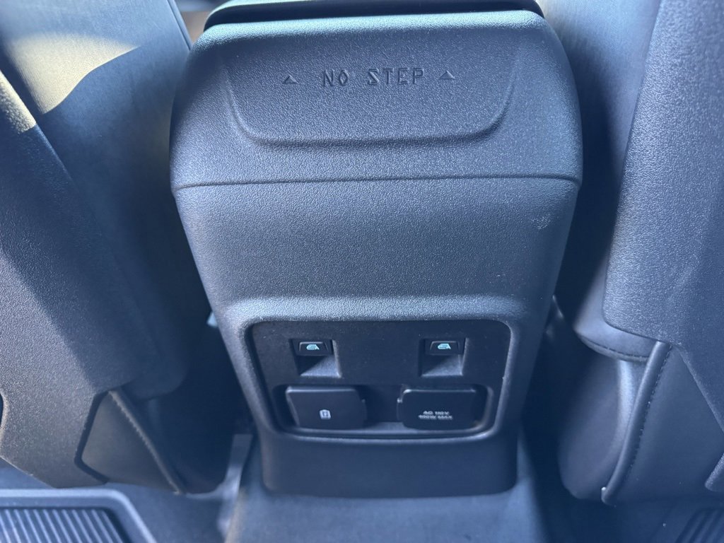 Certified 2023 Ford Bronco Badlands w/ Sasquatch Package image 10