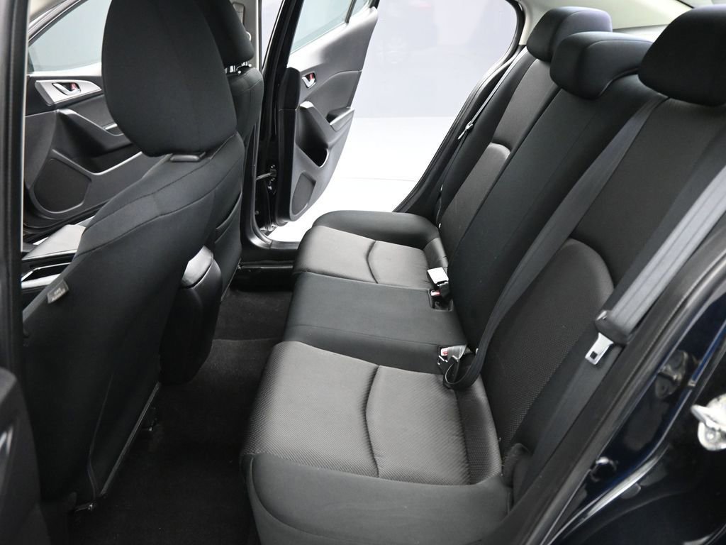 Used 2018 MAZDA MAZDA3 Sport image 45