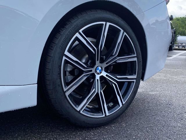 Used 2024 BMW 230i Coupe w/ Convenience Package RWD image 11