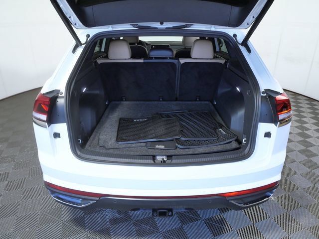 Used 2024 Volkswagen Atlas Cross Sport SE AWD/4WD image 9